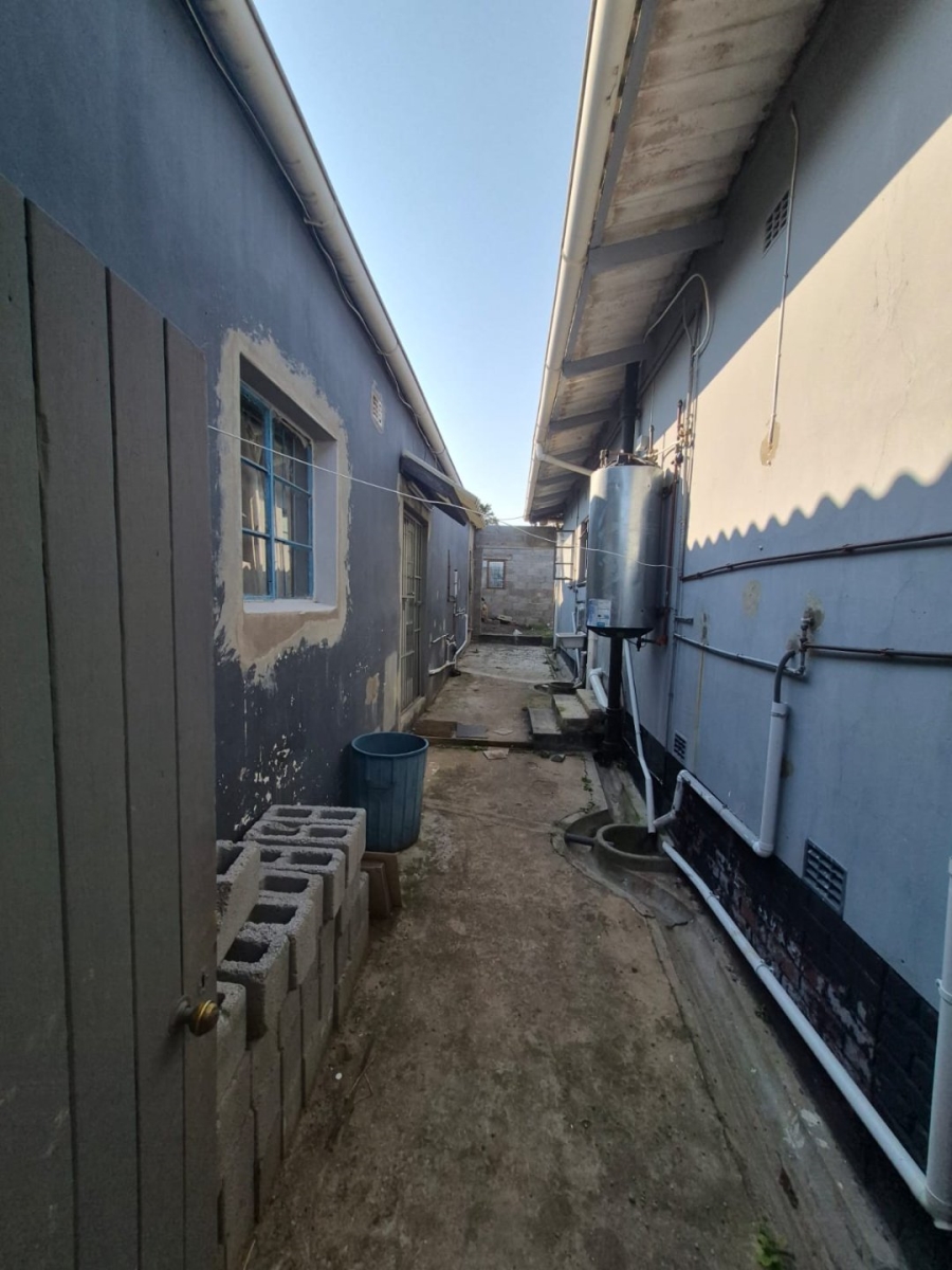 3 Bedroom Property for Sale in Cambridge Eastern Cape